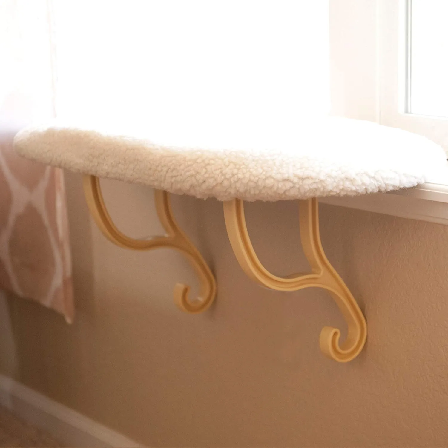 Cat Window Perch - Wall Mounted - K&H Pet Products Kitty Sill