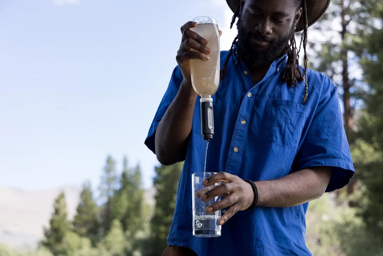 LifeStraw Peak Series - Collapsible Squeeze Bottle Water Filter System  650ml for Trail Running, Through Hiking, Travel, Cycling, and Fishing, Dark Mountain Gray